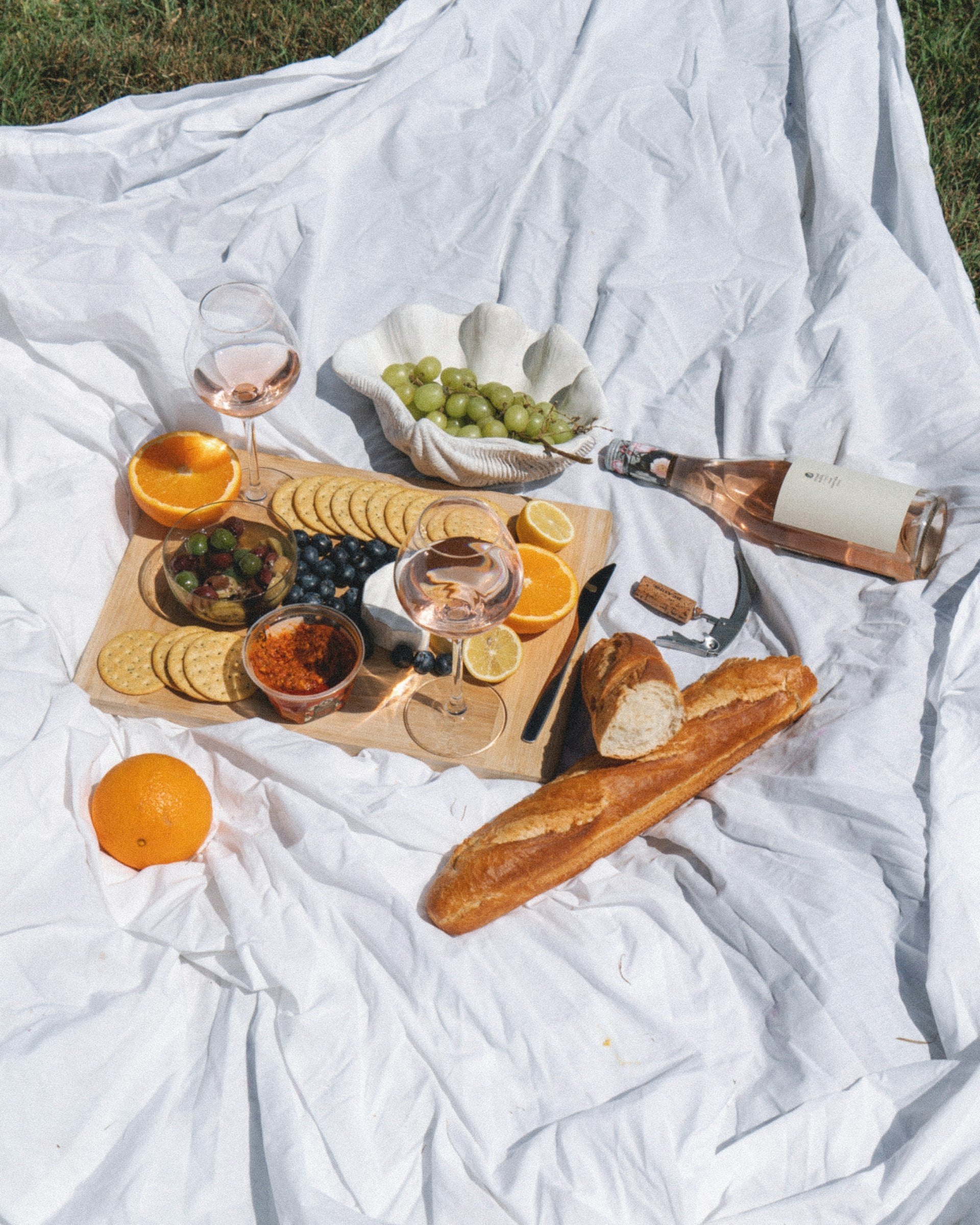 wine of the month club monthly wine subscription picnic