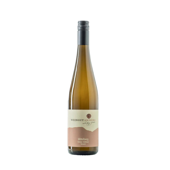 A bottle of Am Berg 2021 Gruner Veltliner Mittelberg, Kamptal
